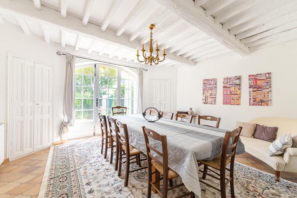 Maison De Maitre 230M² En Plein Coeur Du Village Camps-la-Source Экстерьер фото